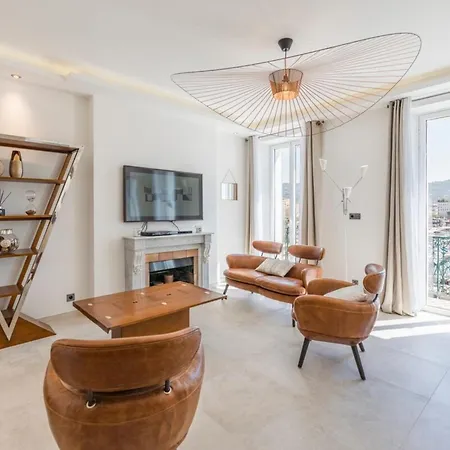 Cozystay 1243 Port & Sea View *